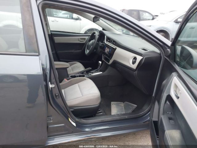 Toyota Corolla Le Image 7