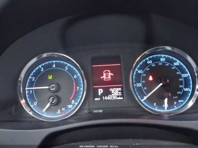 Toyota Corolla Le Image 13