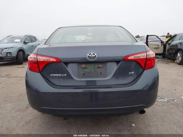 Toyota Corolla Le Image 11