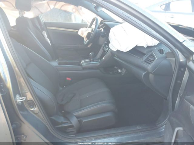 Honda Civic Sport Image 7