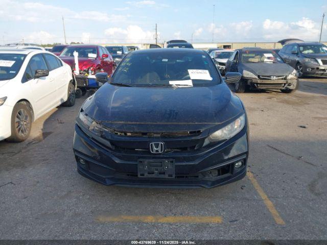 Honda Civic Sport Image 2