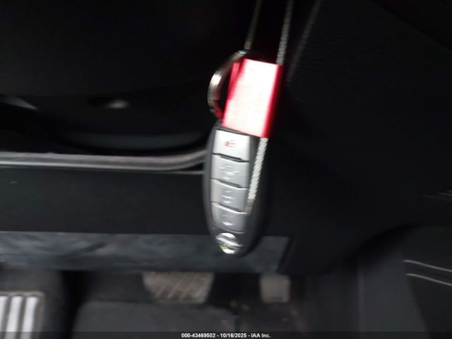 Nissan Murano Sv Image 16