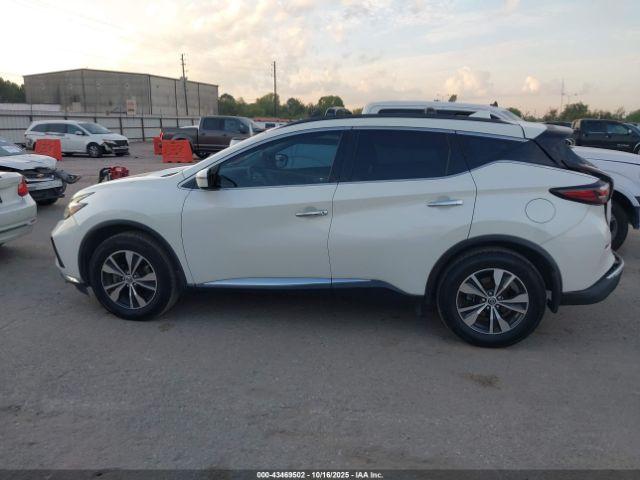 Nissan Murano Sv Image 14