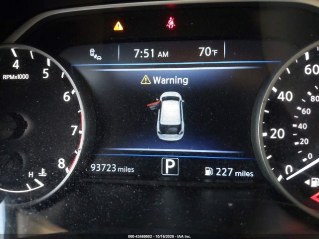 Nissan Murano Sv Image 12