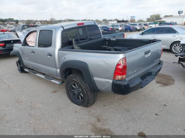 Toyota Tacoma Prerunner Image 8