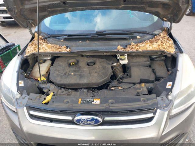 Ford Escape Titanium Image 8