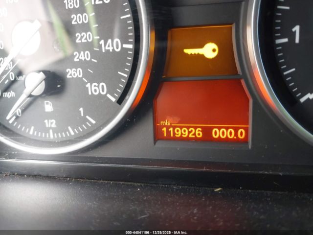 BMW 3 Series Image 6