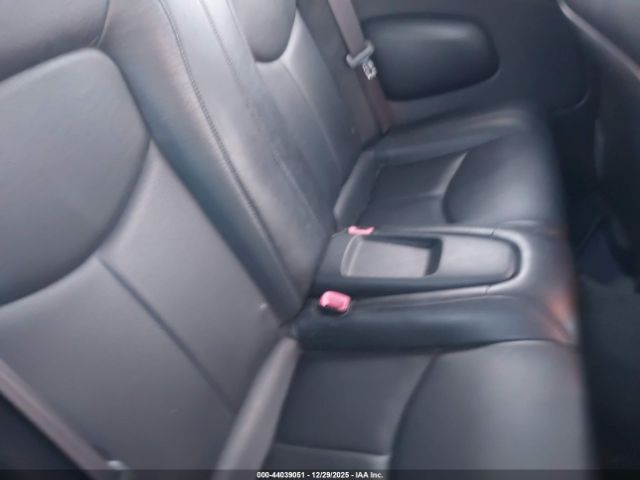 INFINITI G37 Image 13