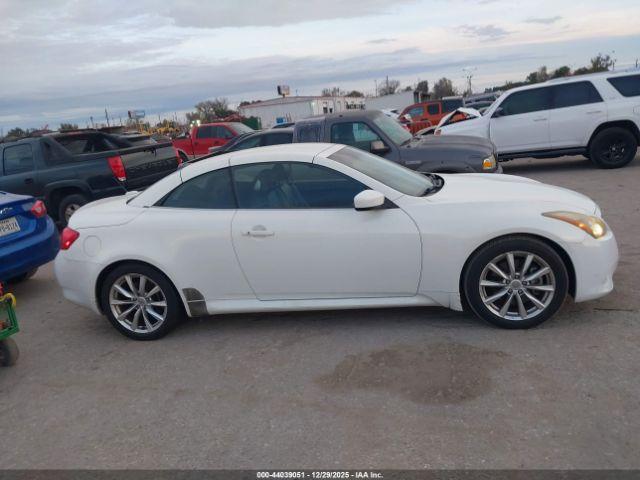 INFINITI G37 Image 7