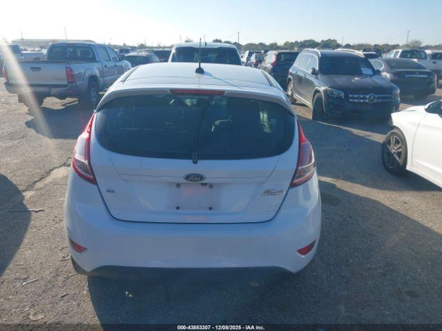 Ford Fiesta Se Image 13