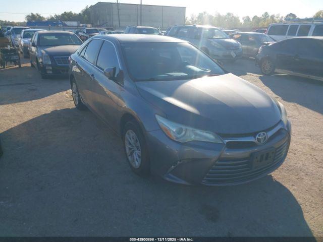  Salvage Toyota Camry