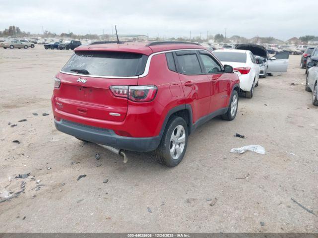 Jeep Compass Latitude 4x4 Image 14