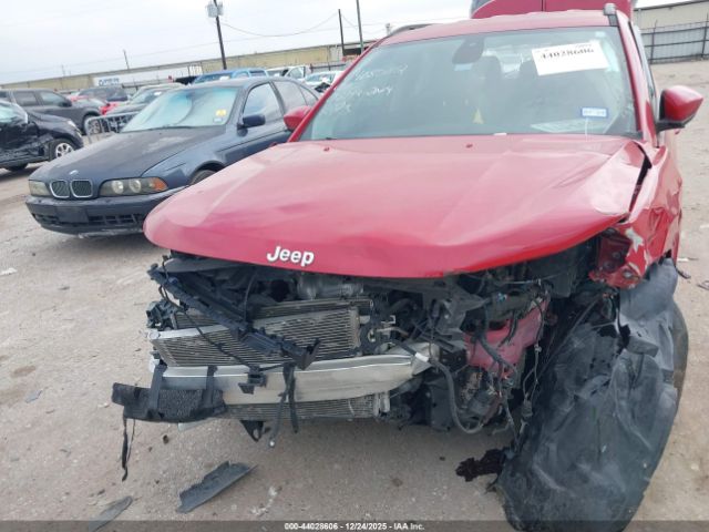 Jeep Compass Latitude 4x4 Image 17