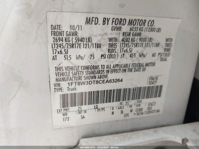 Ford F-350 Lariat Image 9