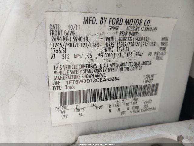 Ford F-350 Lariat Image 9