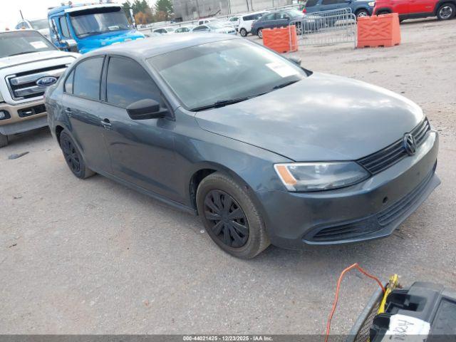  Salvage Volkswagen Jetta