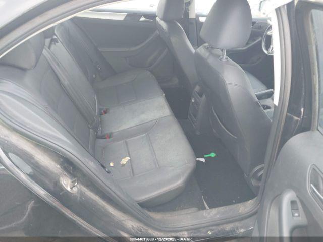 Volkswagen Jetta 2.0l Tdi Image 11