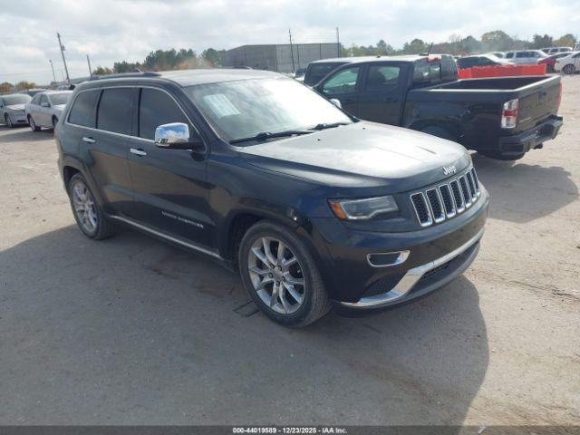  Salvage Jeep Grand Cherokee