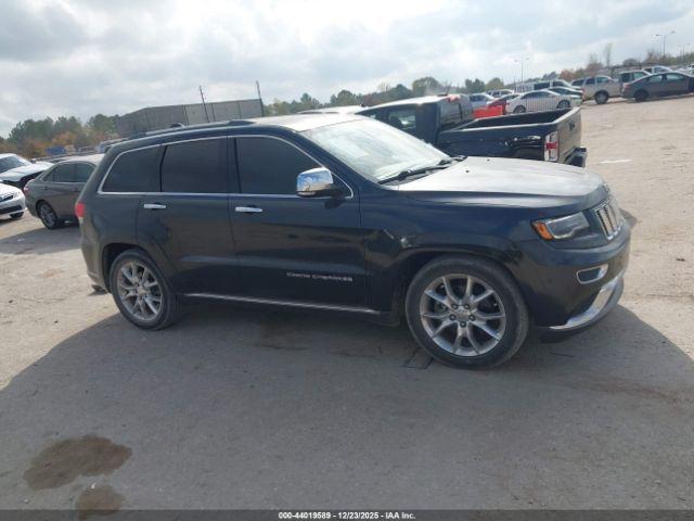 Jeep Grand Cherokee Image 14