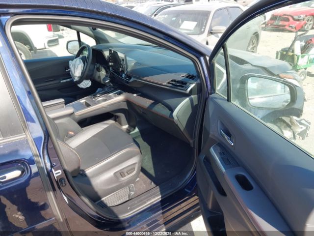 Toyota Sienna Xse Image 5