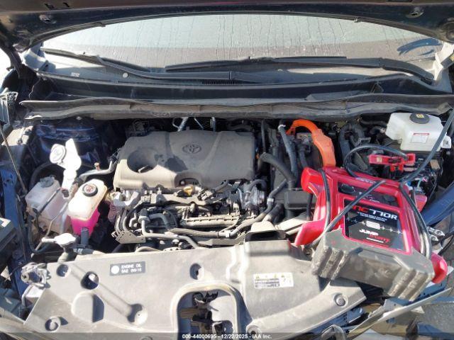 Toyota Sienna Xse Image 6