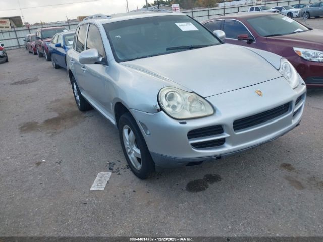 Porsche Cayenne S Image 1