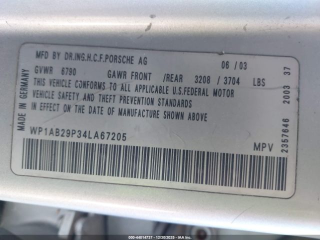 Porsche Cayenne S Image 9