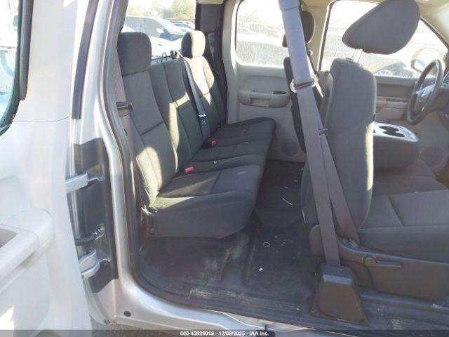 Chevrolet Silverado 1500 Work Truck Image 11