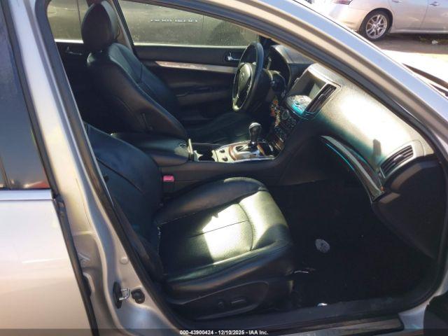 INFINITI G37 Journey Image 3