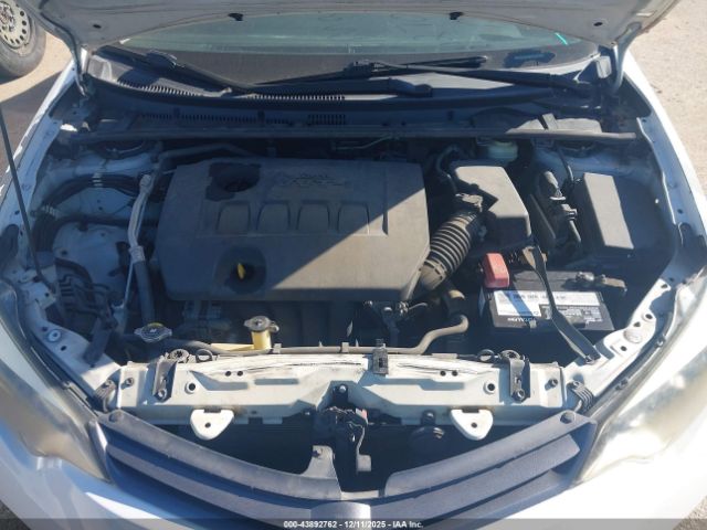 Toyota Corolla Le Image 11