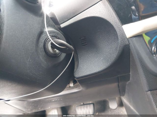 Toyota Corolla Le Image 16