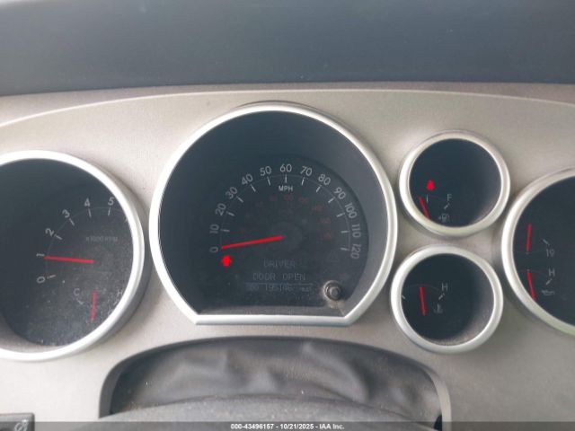 Toyota Tundra Limited 5.7l V8 Image 14