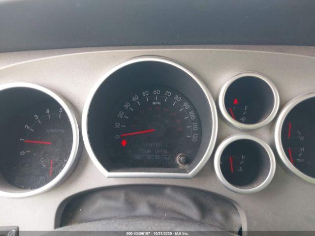 Toyota Tundra Limited 5.7l V8 Image 14