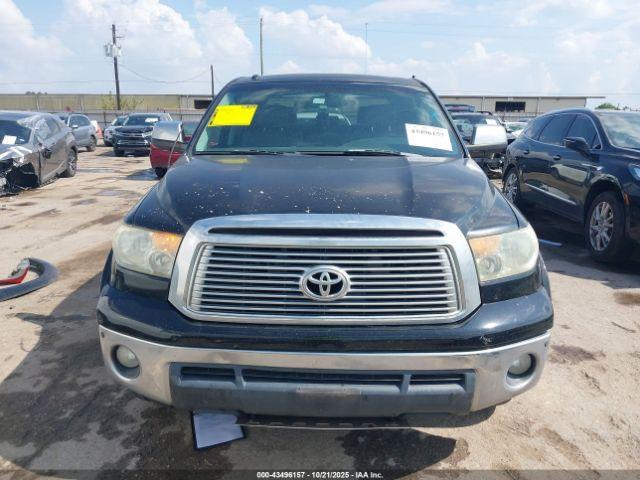 Toyota Tundra Limited 5.7l V8 Image 15