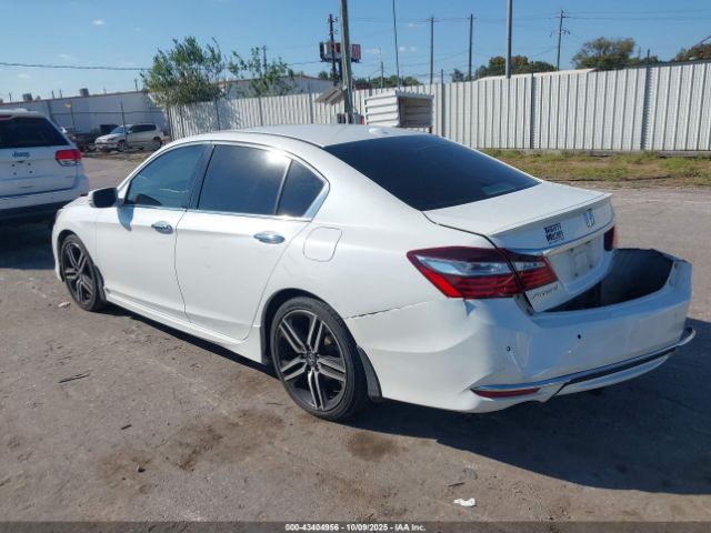 Honda Accord Touring Image 16