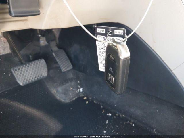 Honda Accord Touring Image 9