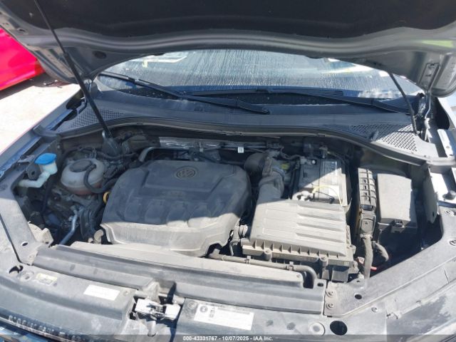 Volkswagen Tiguan Image 16