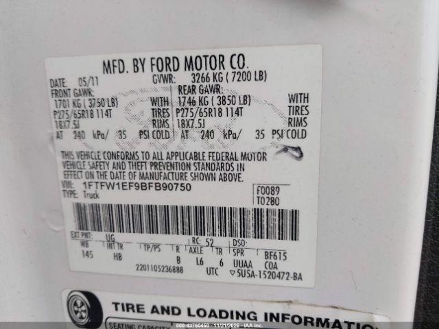 Ford F-150 Lariat Image 11