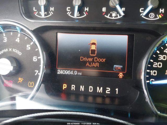 Ford F-150 Lariat Image 12