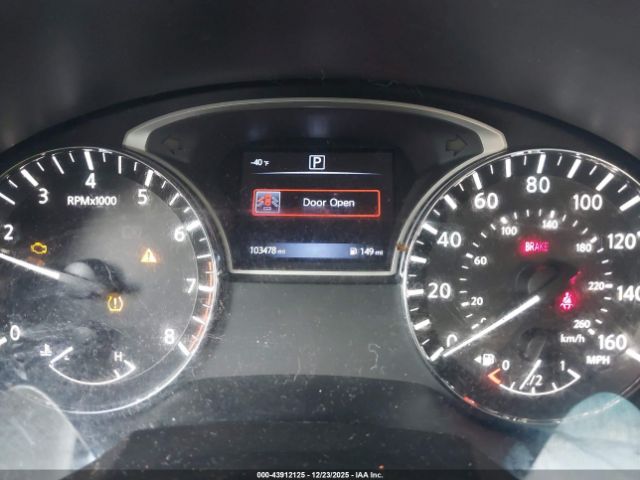 Nissan Altima 2.5 S Image 11