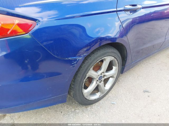 Ford Fusion Se Image 5