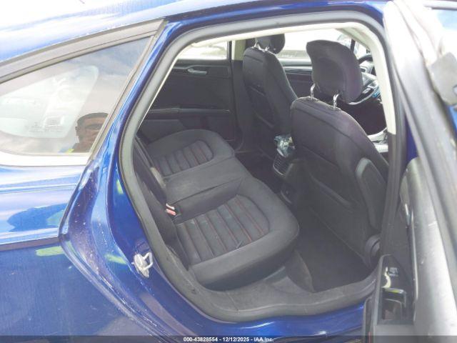 Ford Fusion Se Image 8