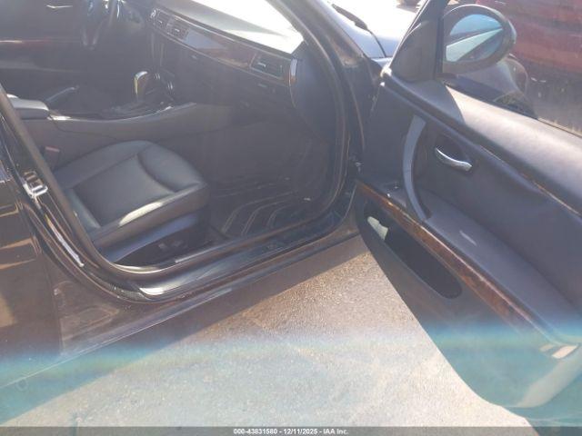 BMW 3 Series Image 3