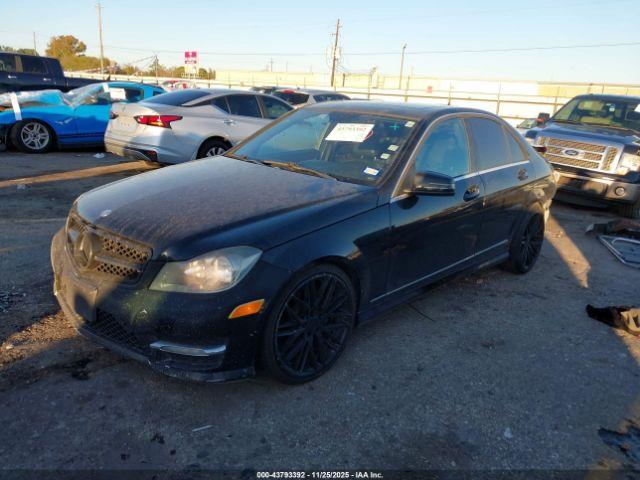 Mercedes-Benz C-Class Sport 4matic Image 7