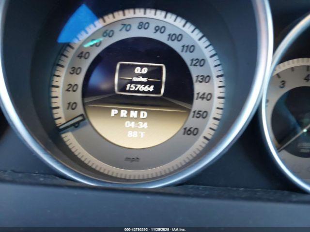 Mercedes-Benz C-Class Sport 4matic Image 12