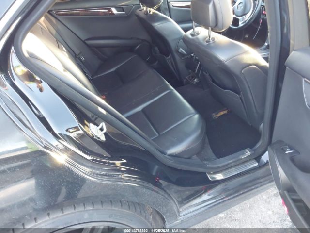 Mercedes-Benz C-Class Sport 4matic Image 11