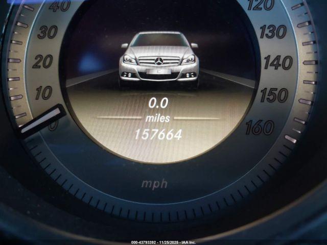 Mercedes-Benz C-Class Sport 4matic Image 13