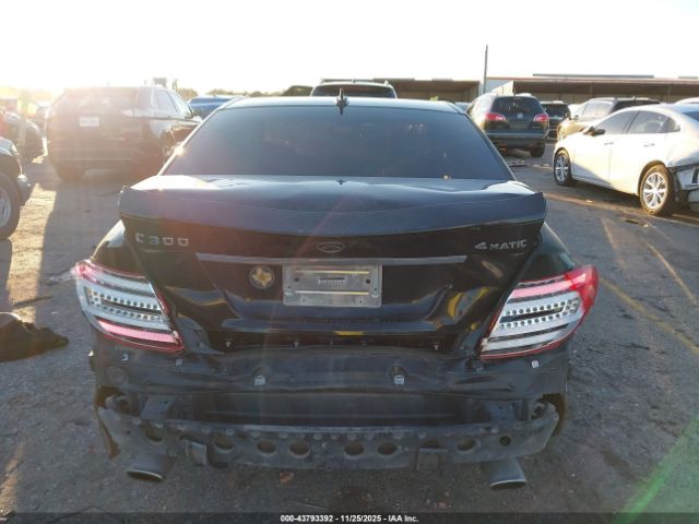 Mercedes-Benz C-Class Sport 4matic Image 10