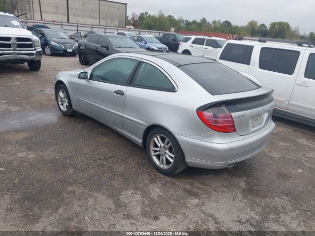 Mercedes-Benz C-Class Kompressor Sport Image 5