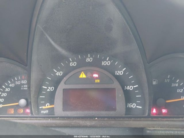 Mercedes-Benz C-Class Kompressor Sport Image 11